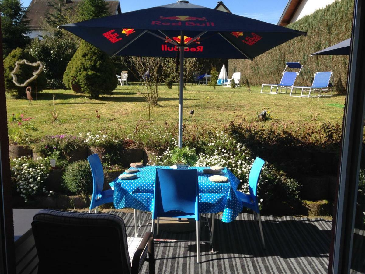 The Place After The Race B&B Müllenbach Exterior foto